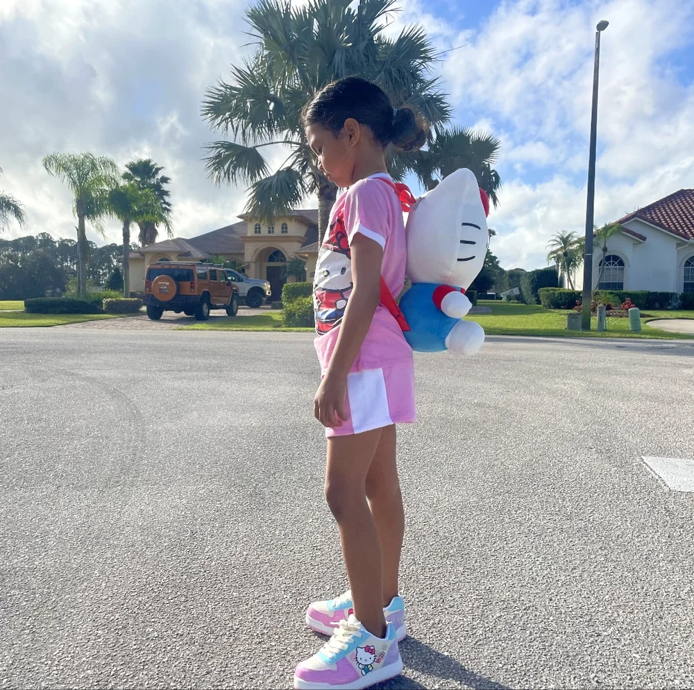 Hello Kitty 😻💖 Big Red Bow 15" Plush Backpack Bag NWT - Picture 7 of 10